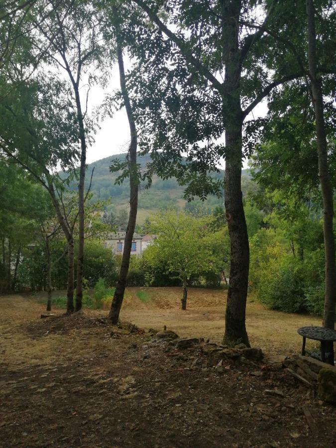 Location De Vacances A Neylis Avec Vue Sur Les Forets Et Les Champs Carla-de-Roquefort Экстерьер фото
